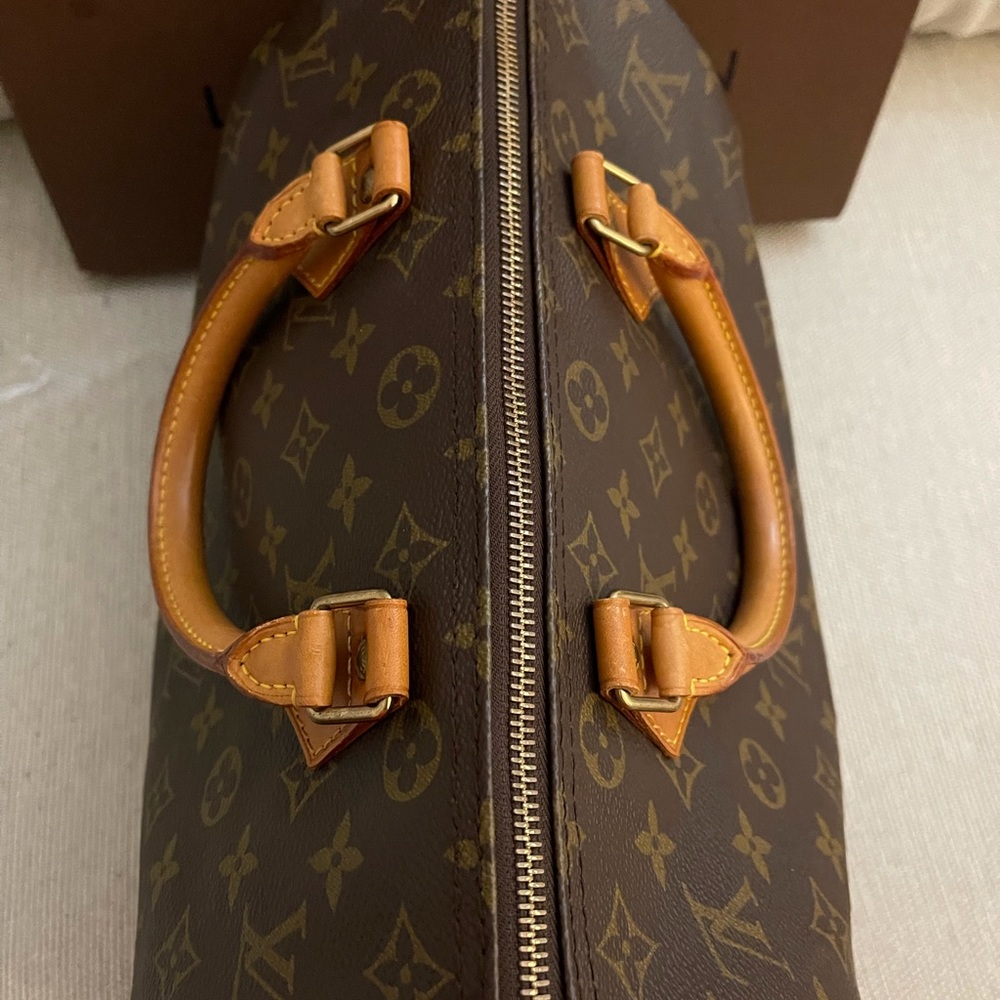 Authentic Pre-love Speedy 30 OBO - Picture 7 of 16